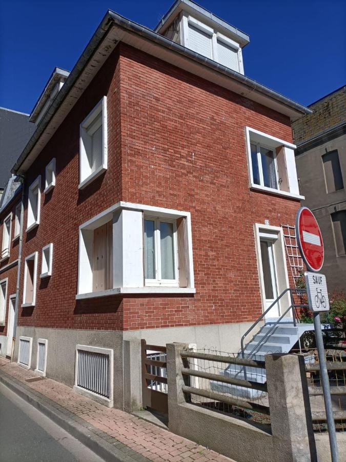 Appart En 1Er Etage A 120M De La Mer Le Tréport Exterior foto